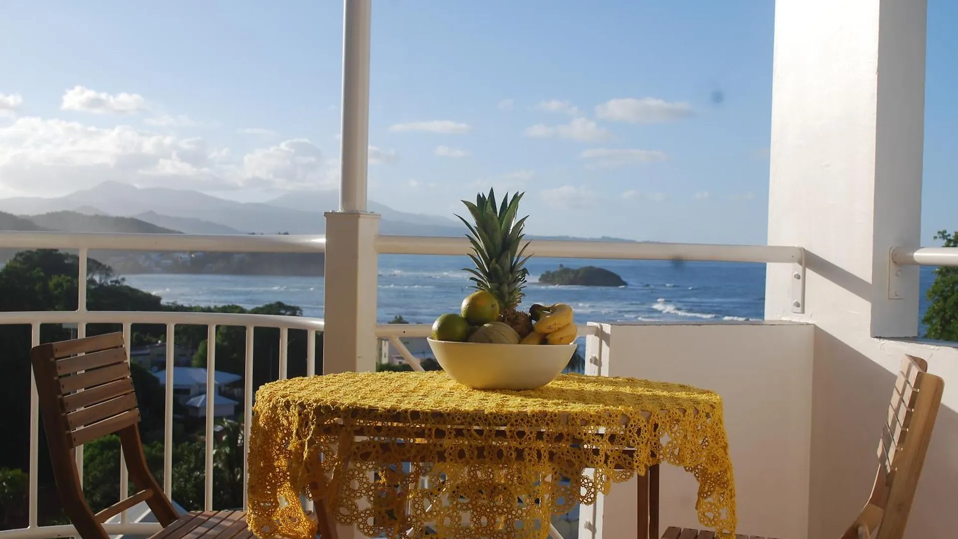 Appartement De La Baie, Vue Magnifique, Tartane 라 트리니테